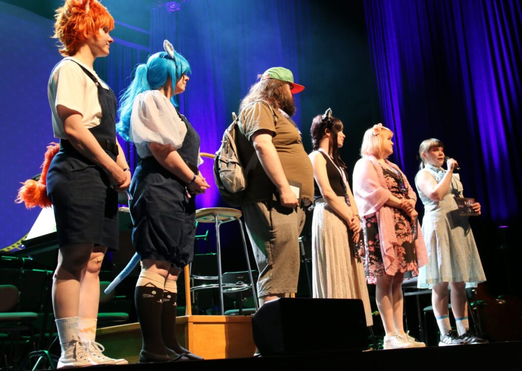 Sinustako coniitti? Miksi kannattaa lähteä mukaan conien järjestäjätiimiin